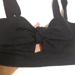 Forever 21 Sleeveless Cami Crop Bow Top